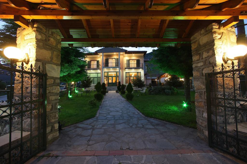 Krystal Hotel Krystallopigí Exterior foto